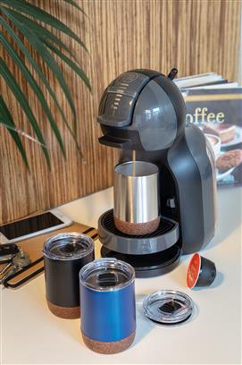 Petite tasse à café en liège et acier recyclé RCS