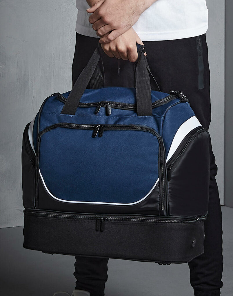 Pro Team Hardbase Holdall