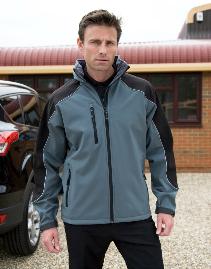 Ice Fell Hooded Softshell Jack