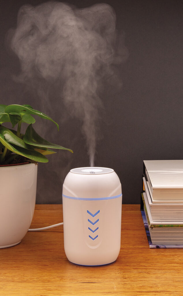 UV-C humidifier