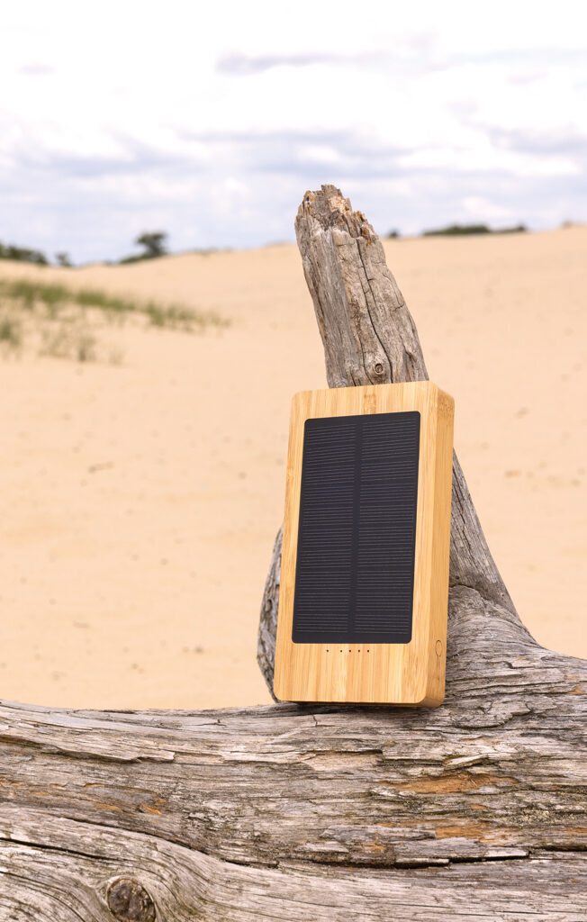 Batterie de secours solaire 10.000mAh en bambou Sunwick