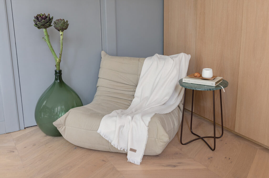 Ukiyo Aware™ Polylana® woven blanket 130x150cm