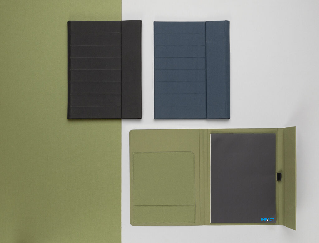 Impact Aware™ A4 portfolio with magnetic closure