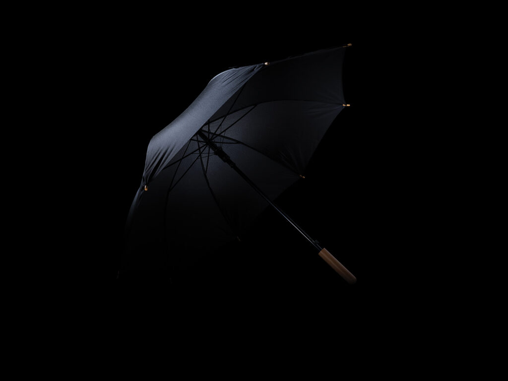 Parapluie 23″ en rPET et bambou ouverture auto Impact AWARE™